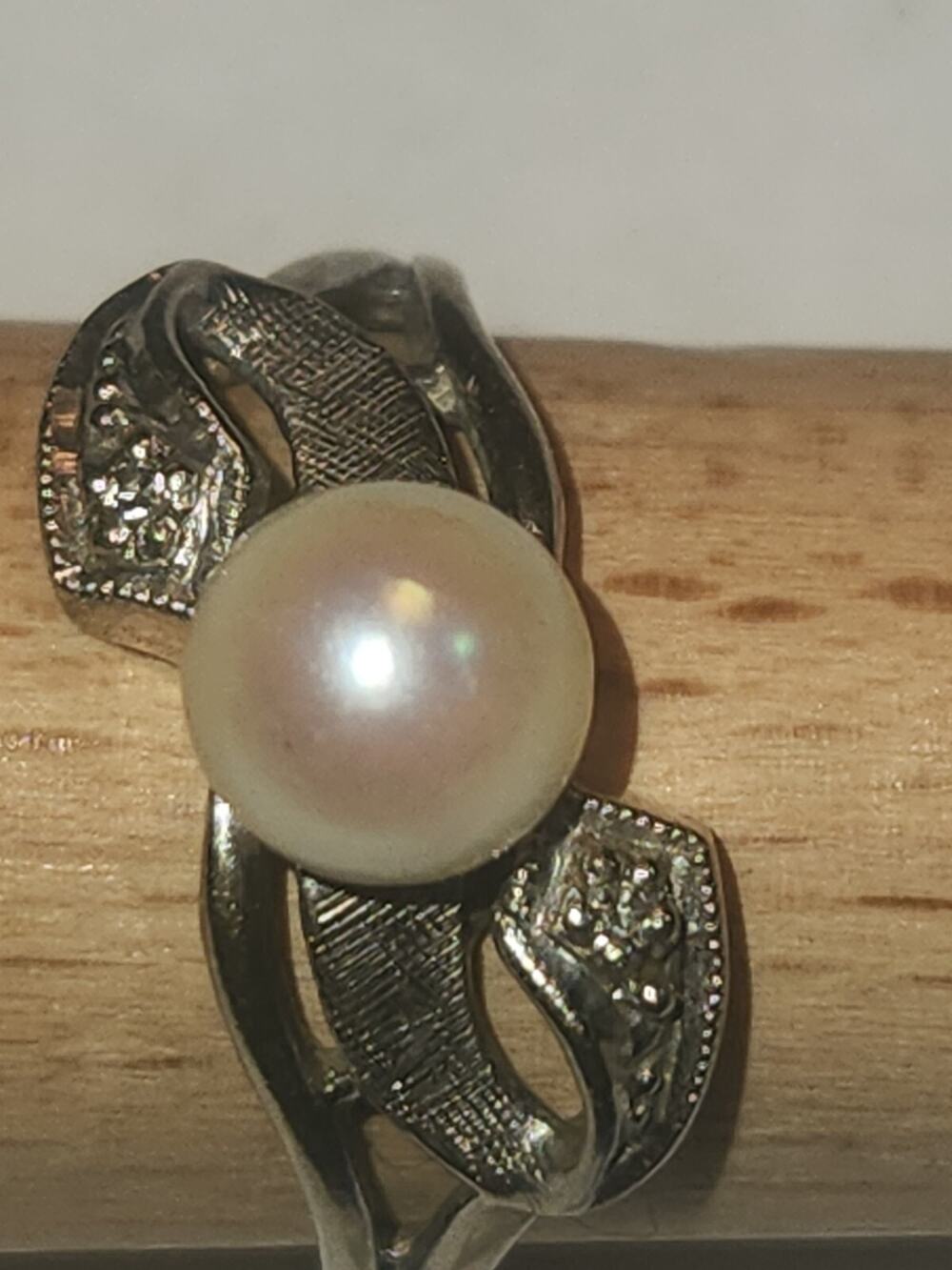 10k White Gold Ring with Solitaire Pearl 2.8g Size 5.5